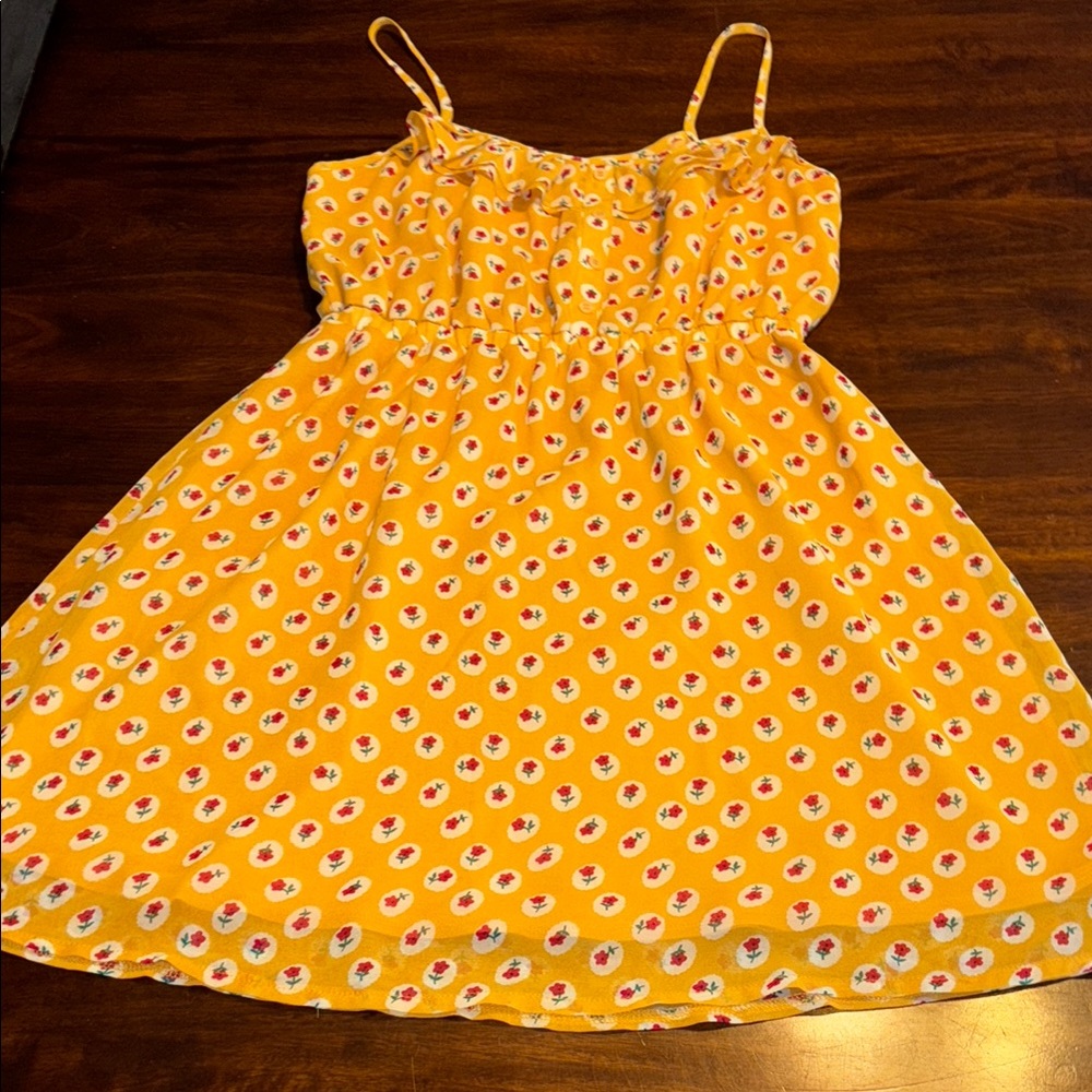 Annabelle yellow floral spaghetti strap omen size small